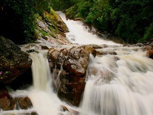 Surlabbi Waterfalls